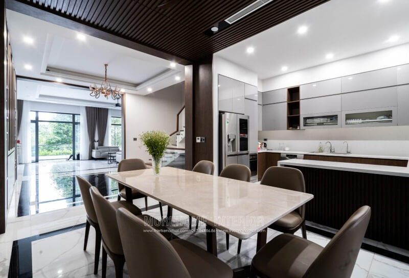 Thi công nội thất phòng bếp hiện đại đã hoàn thành tại biệt thự 4 tầng ở Nghệ An, đồng thời cũng đã hoàn tất công trình hình ảnh.